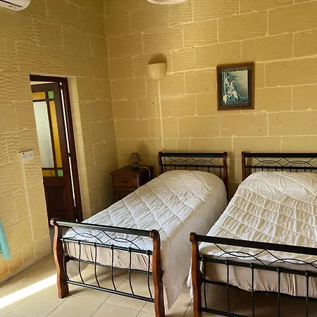 4 Bedroom With Private Pool