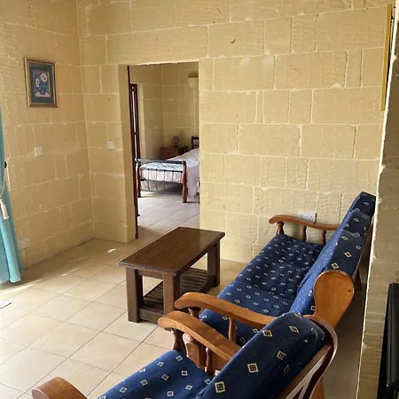 Vakantiehuis 4 Bedroom With Private Pool