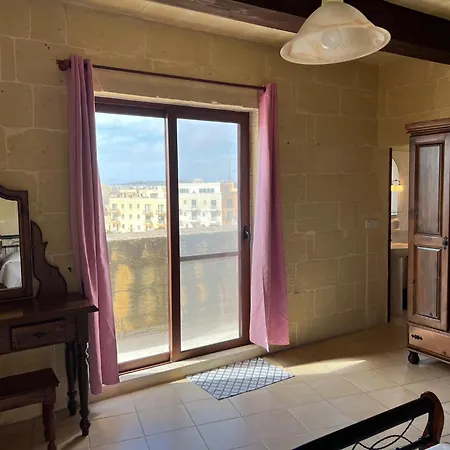 4 Bedroom With Private Pool